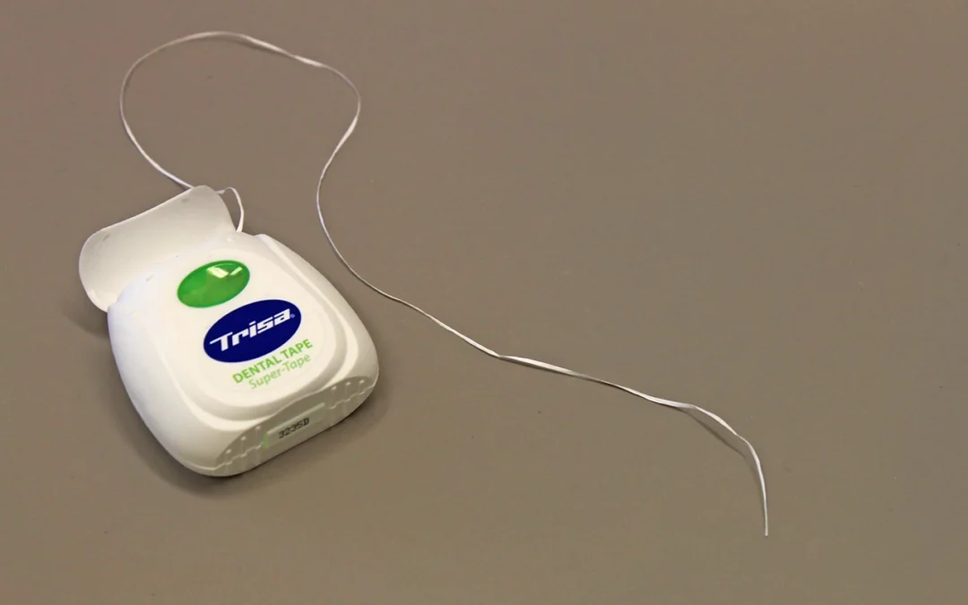 The Complete Guide to Flossing